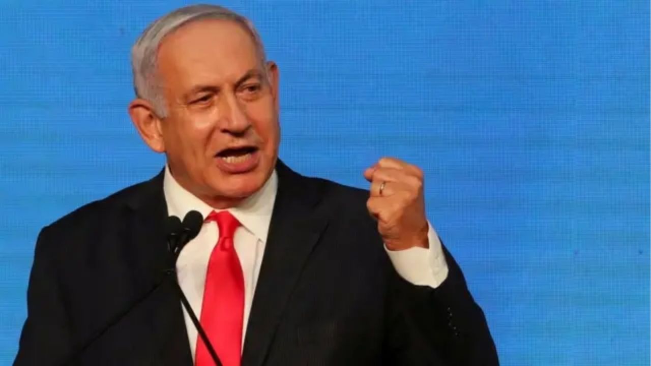 The weak crumble, are slaughtered and are erased from history, while the strong, for good or ill, survive. - Benjamin Netanyahu